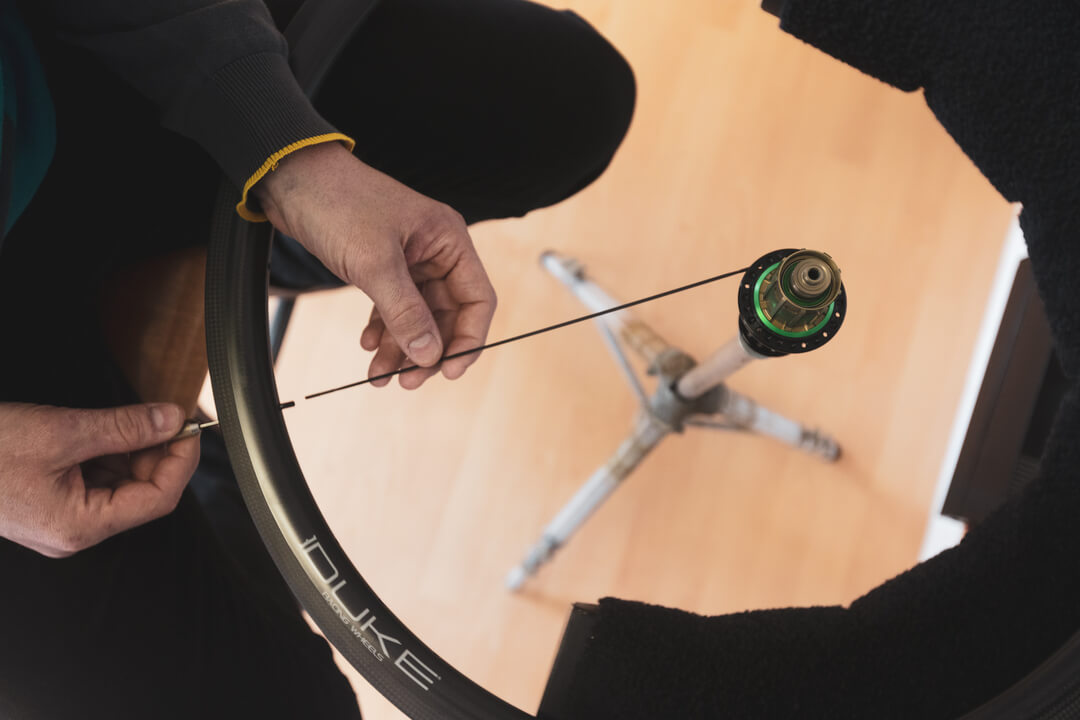 Cours de fabrication de roues - 1 jour – Image 3